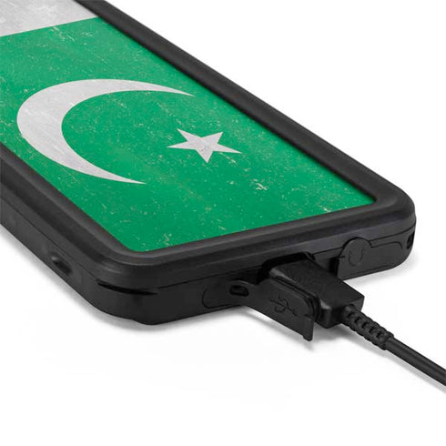 Pakistan Flag Distressed Galaxy S20 Plus Waterproof Case
